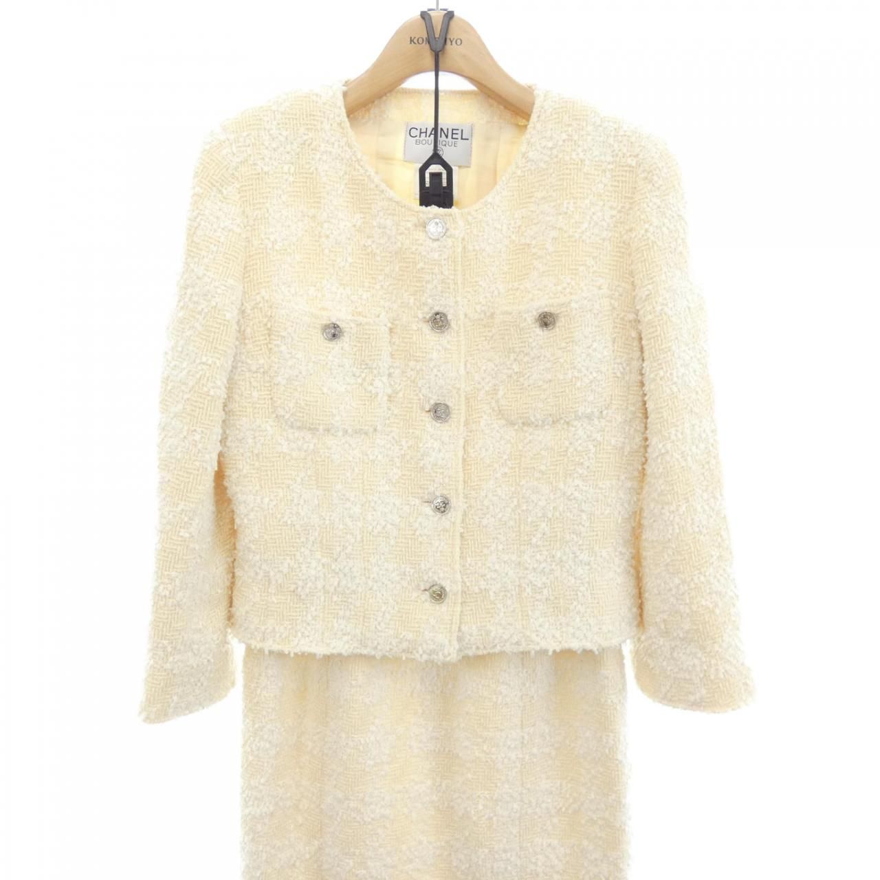 【ヴィンテージ】シャネル CHANEL P07019V04715 96P. スーツ