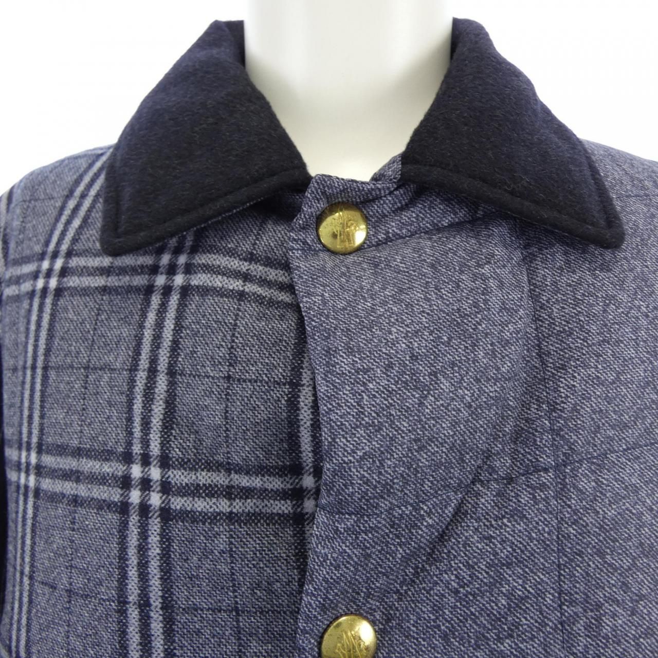 モンクレールガムブルー MONCLER GAMMEBLEU 23913131080 ダウンコート