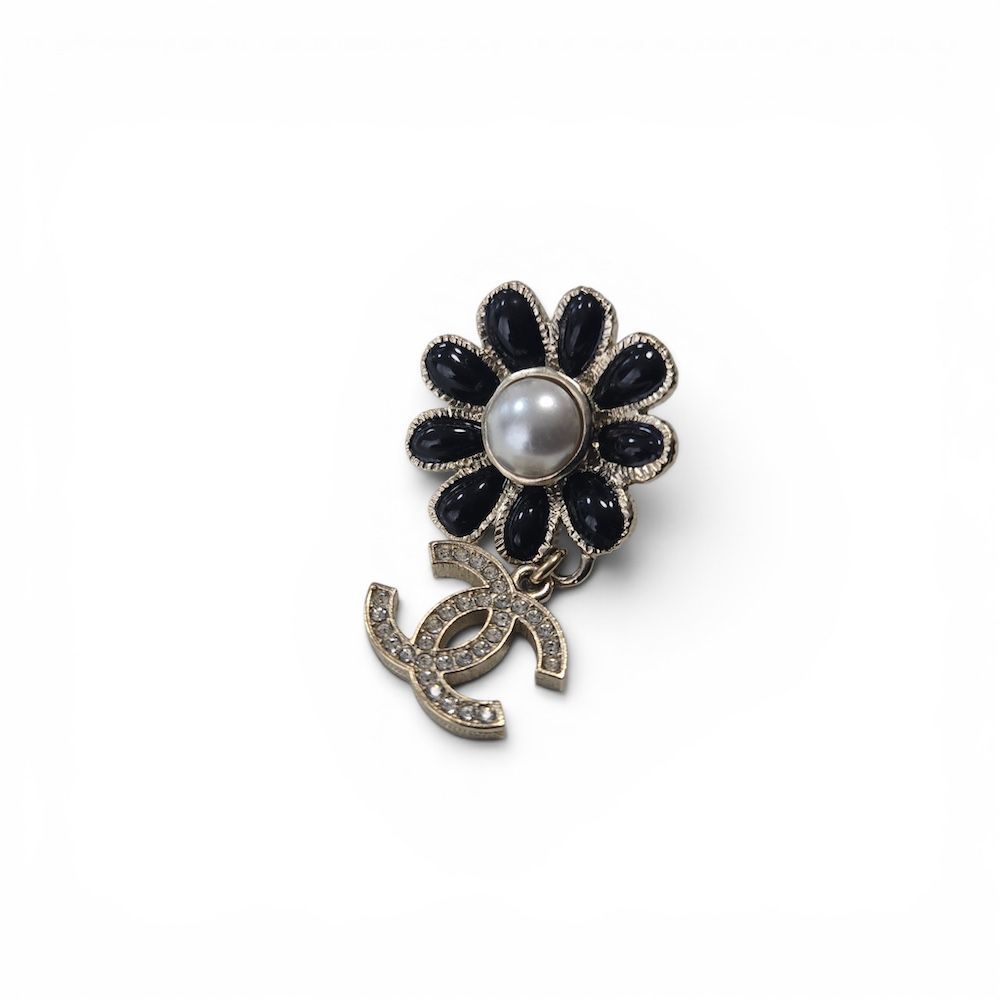 CHANEL シャネル フラワー ココマーク パール ピアス ラインストーン 