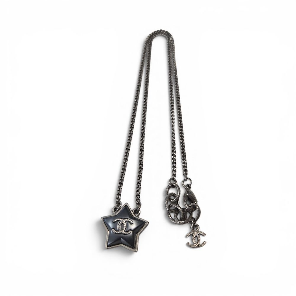 CHANEL 샤넬 스타 모티프 코코 마크 CC 로고 목걸이 메탈 실버 블랙