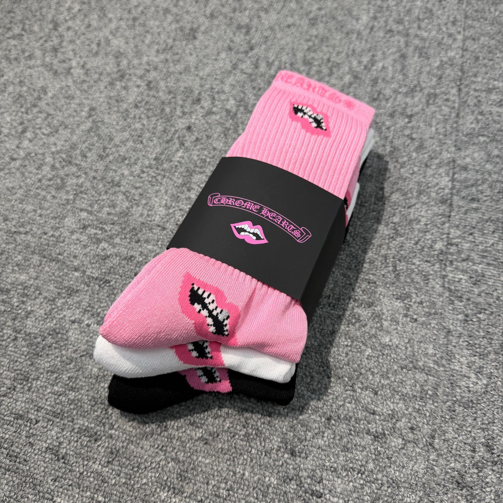 新品未使用　CHROME HEARTS クロムハーツ　3PACK CHOMPER SOCKS 靴下　3足セット　Sサイズ　BLACK/PINK/WHITE