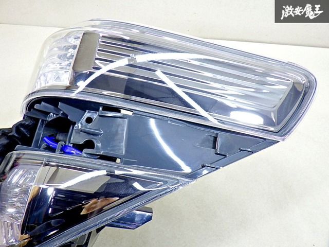 点灯OK！】トヨタ 純正 20系 ヴェルファイア LED テールライト
