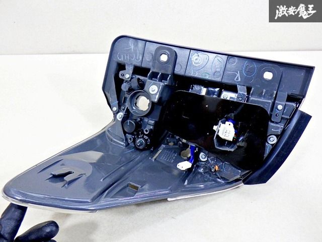 点灯OK！】トヨタ 純正 20系 ヴェルファイア LED テールライト