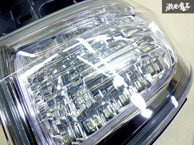 点灯OK！】トヨタ 純正 20系 ヴェルファイア LED テールライト