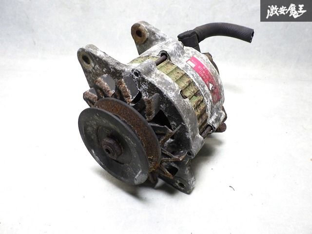 即発送】日産純正Y30 セドリック LD28 オルタネーター ダイナモ 発電機