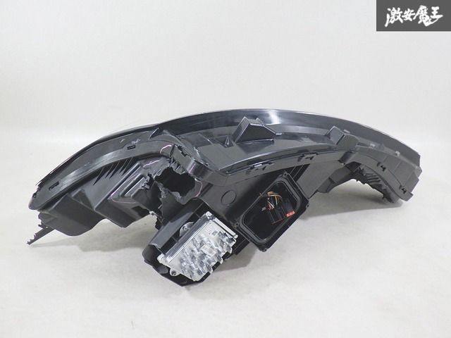 レンズ傷少なめ】 日産 純正 E13 ノート 前期 LED ヘッドライト ヘッド
