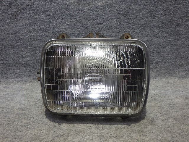 旧車当時物TOSHIBA IKI SB-4001シールドビームライト2個セット ハイゼット シールドビーム 左右共通 2B1X 12V 260604208 - メルカリ