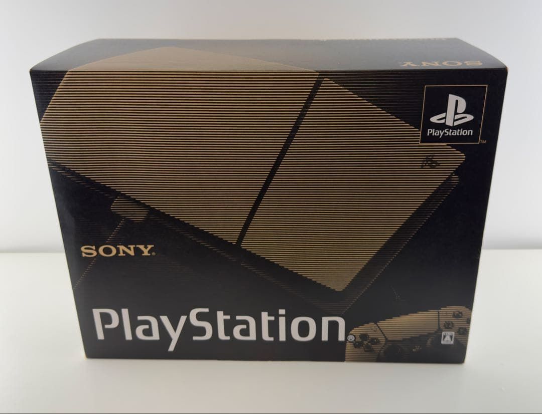 ほぼ新品 PS5 30th アニバーサリー 本体 プレステ5 30周年 ソニー PlayStation5
