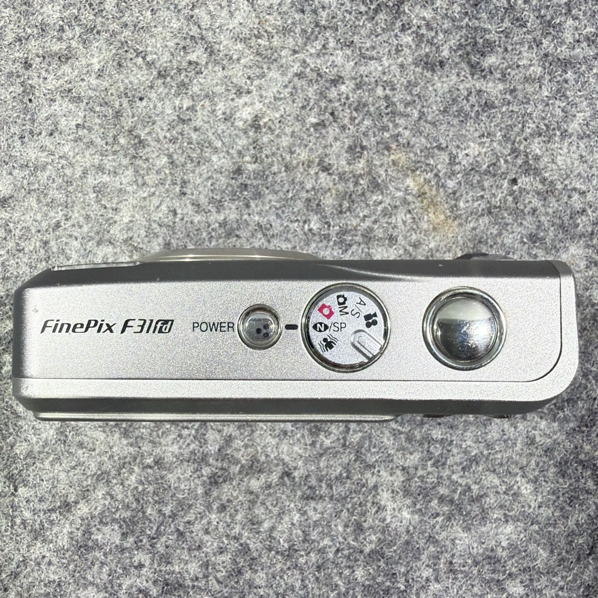 動作未確認】FUJIFILM FinePix F31fd コンパクトデジタルカメラ 富士
