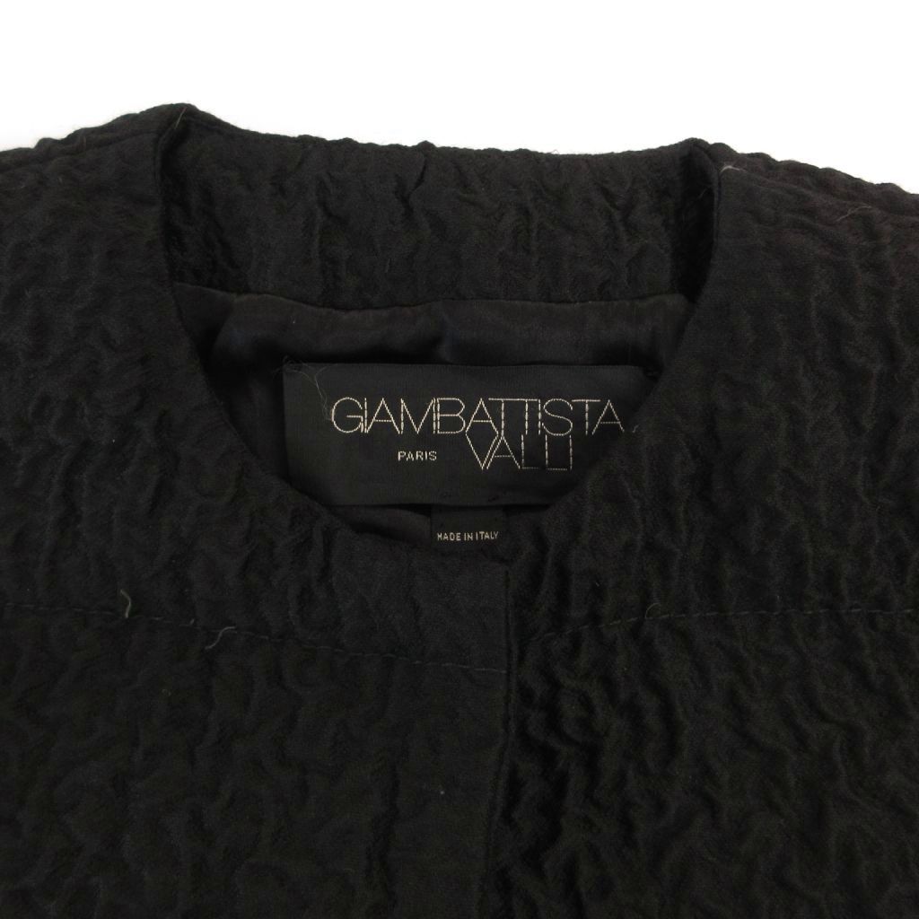 ジャンバティスタヴァリ GIAMBATTiSTA VALLi ダウンジャケット