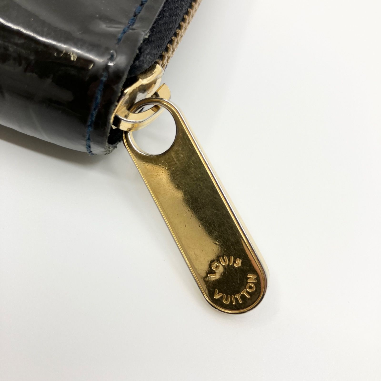 LOUIS VUITTON ルイヴィトン ジッピーウォレット モノグラム・ヴェルニ 