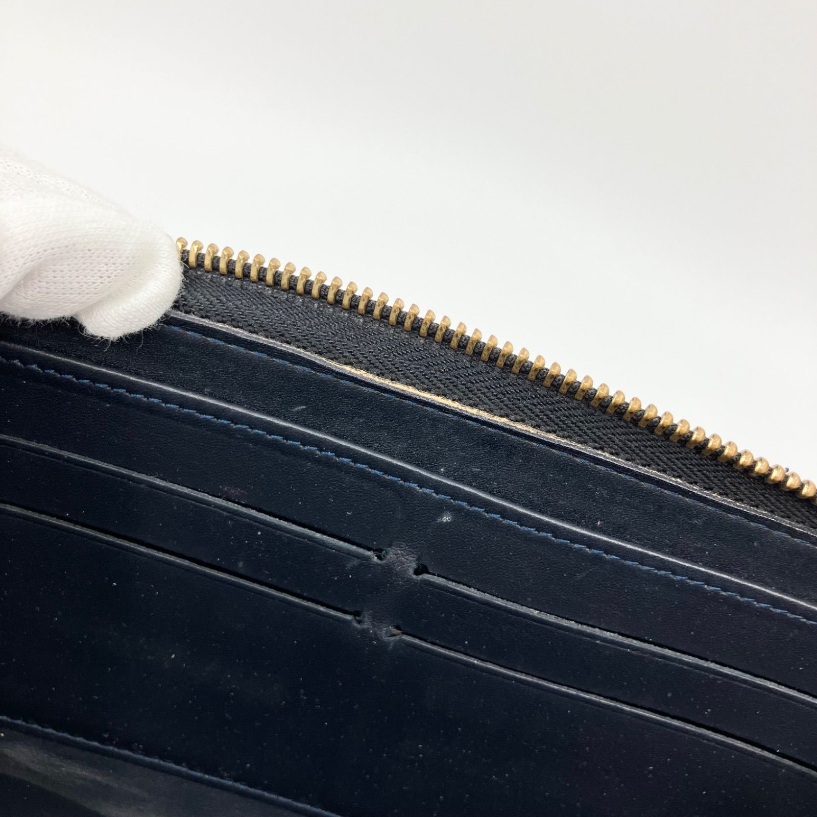 LOUIS VUITTON ルイヴィトン ジッピーウォレット モノグラム・ヴェルニ 