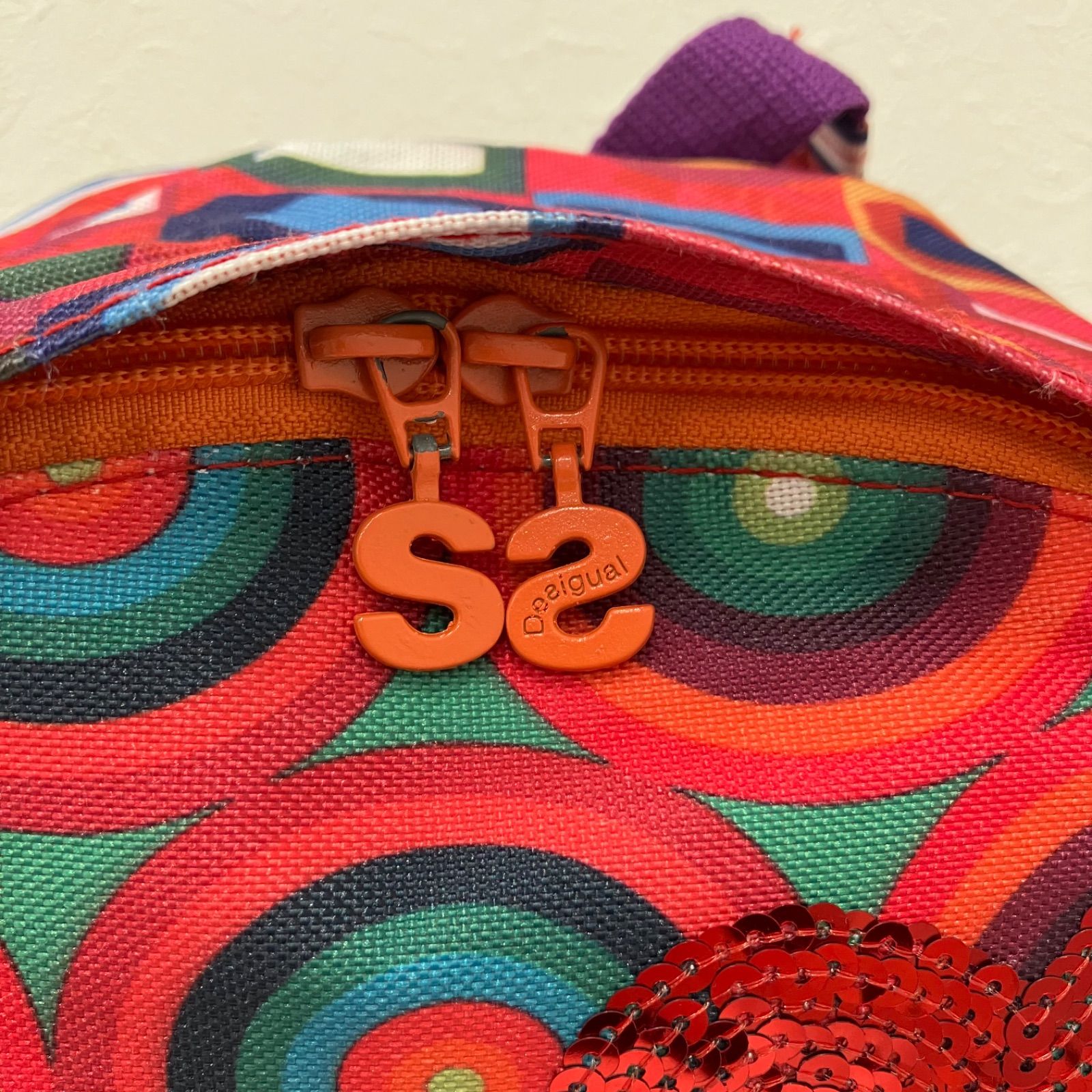 4152 Desigual デシグアル リュック バックパック ロゴ サークル 