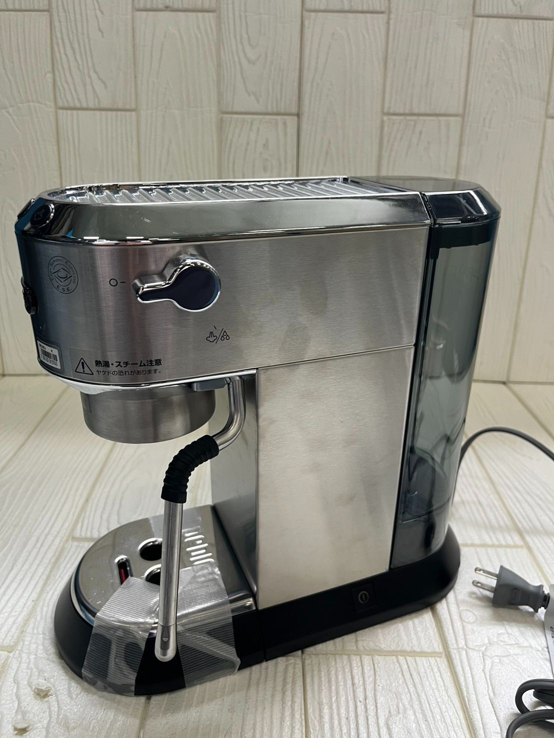 展示品・通電確認済み】DeLonghi デロンギ デディカ アルテ EC885J-M