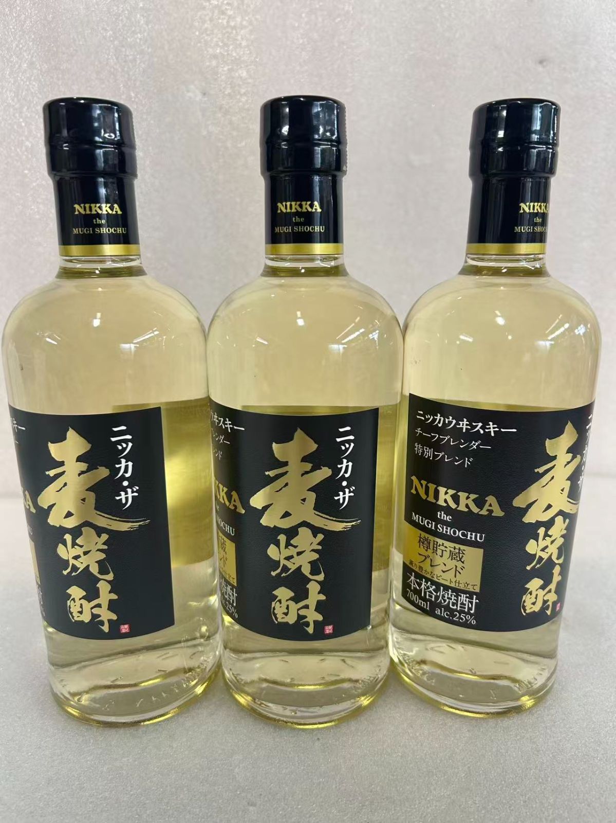 ○ ニッカ・ザ・麦焼酎 25度 瓶 700ml×3本 4904230049210/004174