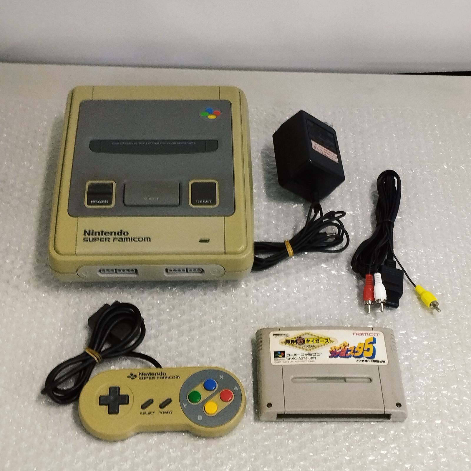 D44204】（現状品）任天堂 スーパーファミコン 本体一式 ファミスタ付