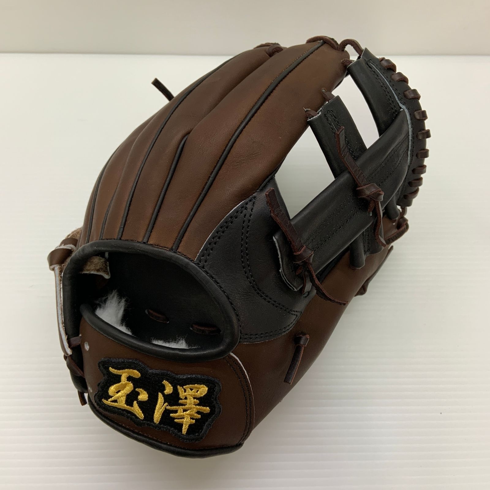 TAMAZAWA ブラック 軟式グローブ 中古 玉澤 TAMAZAWA タマザワ 軟式 大人 一般 内野手用 グローブ グラブ 右