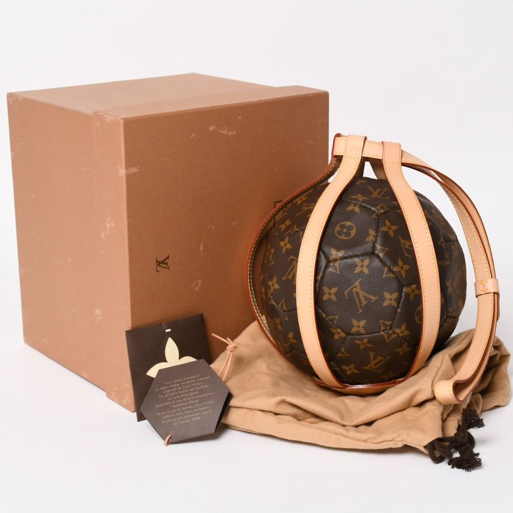 ルイヴィトンサッカーボール 1998年フランスワールドカップ記念ボール 新品同様 LOUIS VUITTON ルイヴィトン サッカーボール 1998年フランス