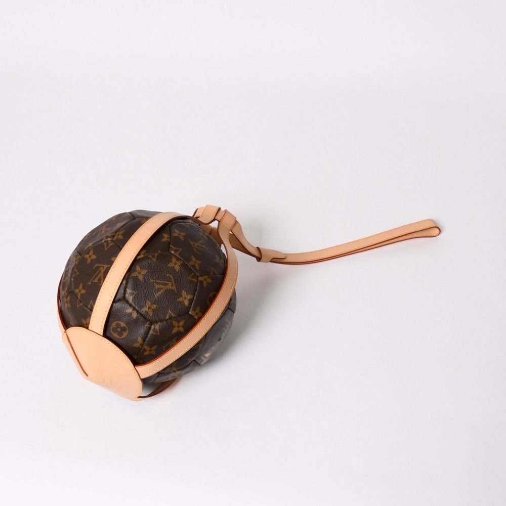 新品同様 LOUIS VUITTON ルイヴィトン サッカーボール 1998年フランス