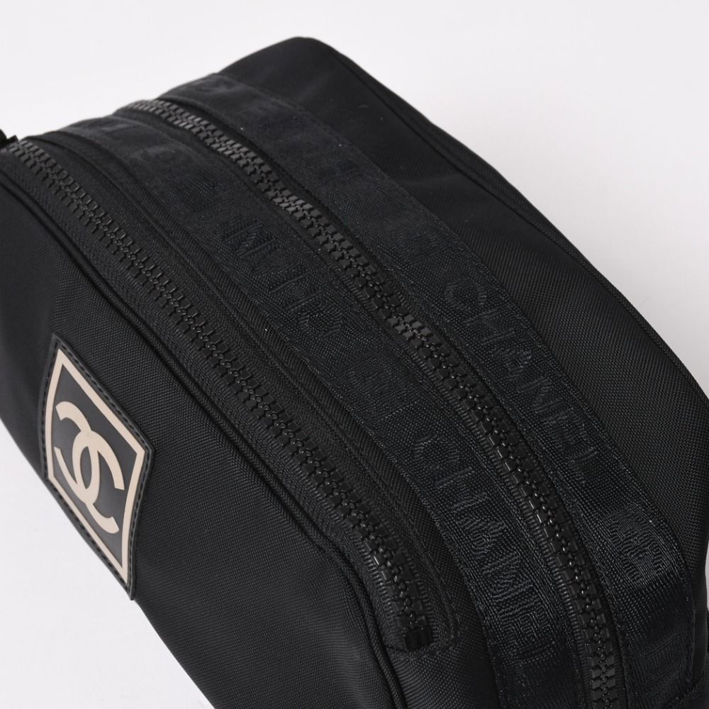 極美品 CHANEL シャネル スポーツライン ポーチ A19975 7番台 ココ