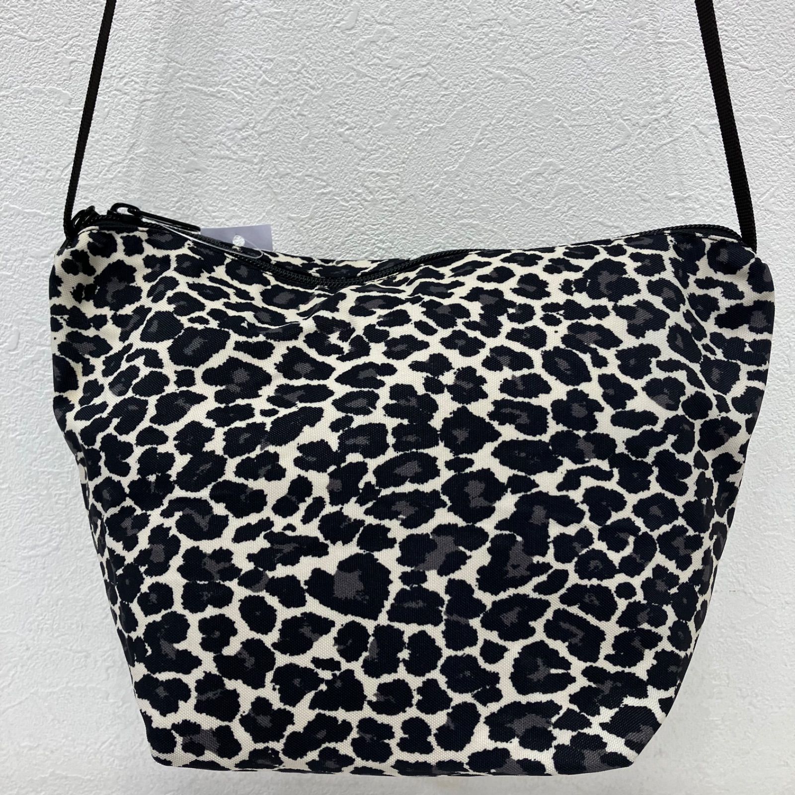 Herve Chapelier ヒョウ柄 ショルダーバッグ 4212 Herve Chapelier エルベシャプリエ ショルダーバッグ 舟形