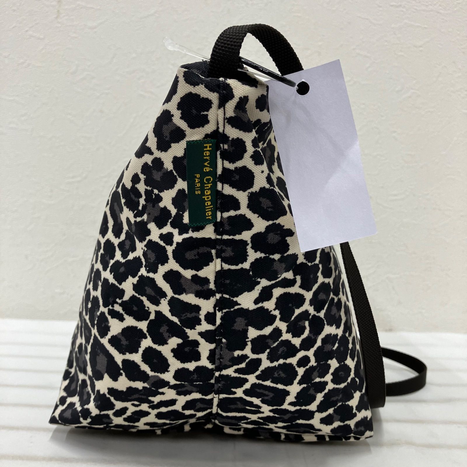 Hervé Chapelier ヒョウ柄ショルダーバッグ 4212 Herve Chapelier エルベシャプリエ ショルダーバッグ 舟形