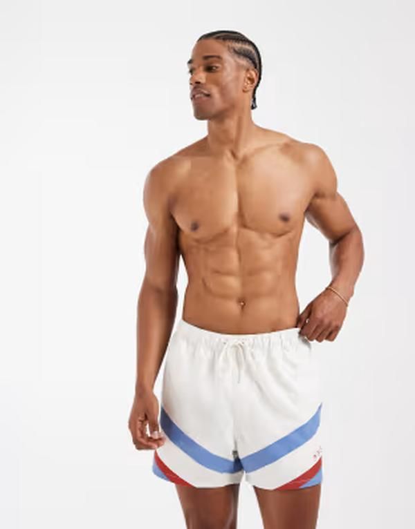 エイソス メンズ 水着 ハーフパンツ・ショーツ プリント ショートパンツ レース ASOS DESIGN swim shorts in short length with placement print in cream クリーム
