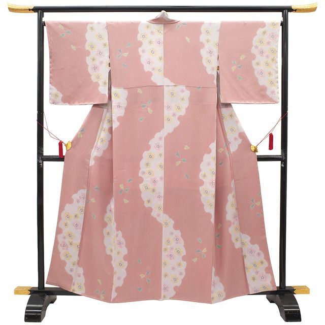 新古品】小紋 着物 袷 未使用 正絹 ピンクベージュ 水柿色 花 雪輪 手