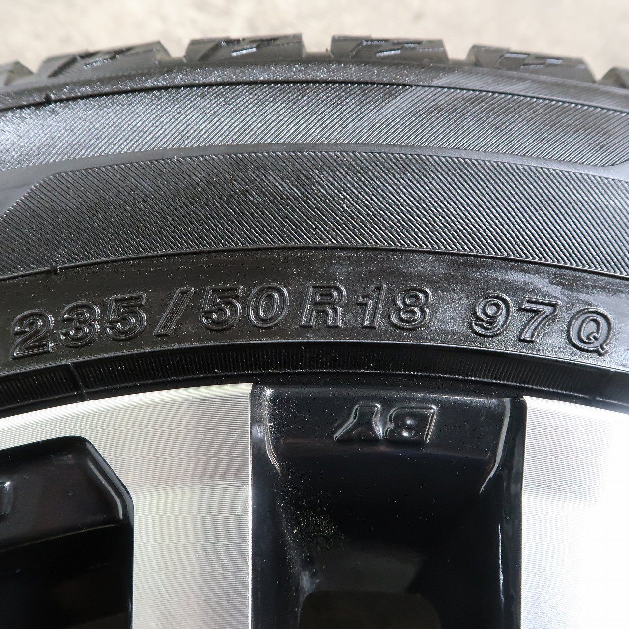 30 アルファード　ヴェル　 純正　18インチ　スタッドレス　235/50R18 アルファード ヴェルファイア 30系 等 4本 SMACK 18インチ 8J +45 5H