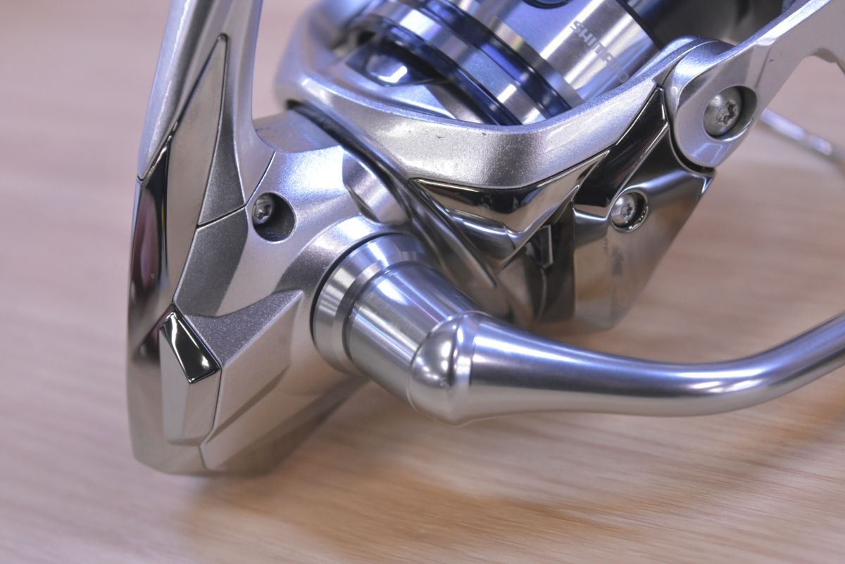 シマノ 19 ストラディック C3000XG SHIMANO STRADIC スピニングリール