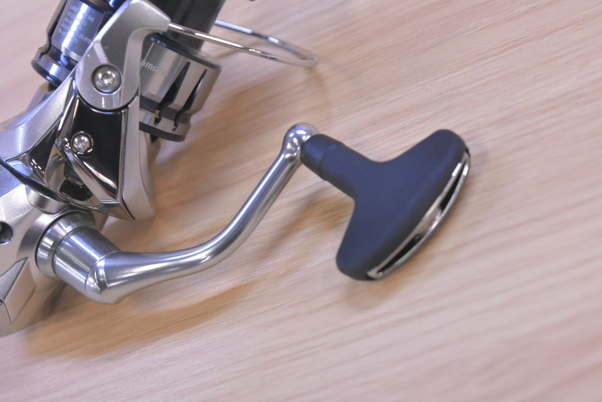 シマノ 19 ストラディック C3000XG SHIMANO STRADIC スピニングリール
