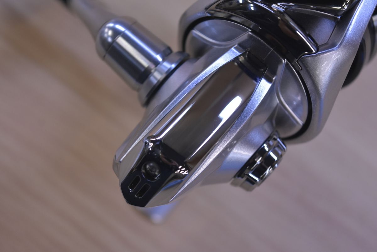 シマノ 19 ストラディック C3000XG SHIMANO STRADIC スピニングリール