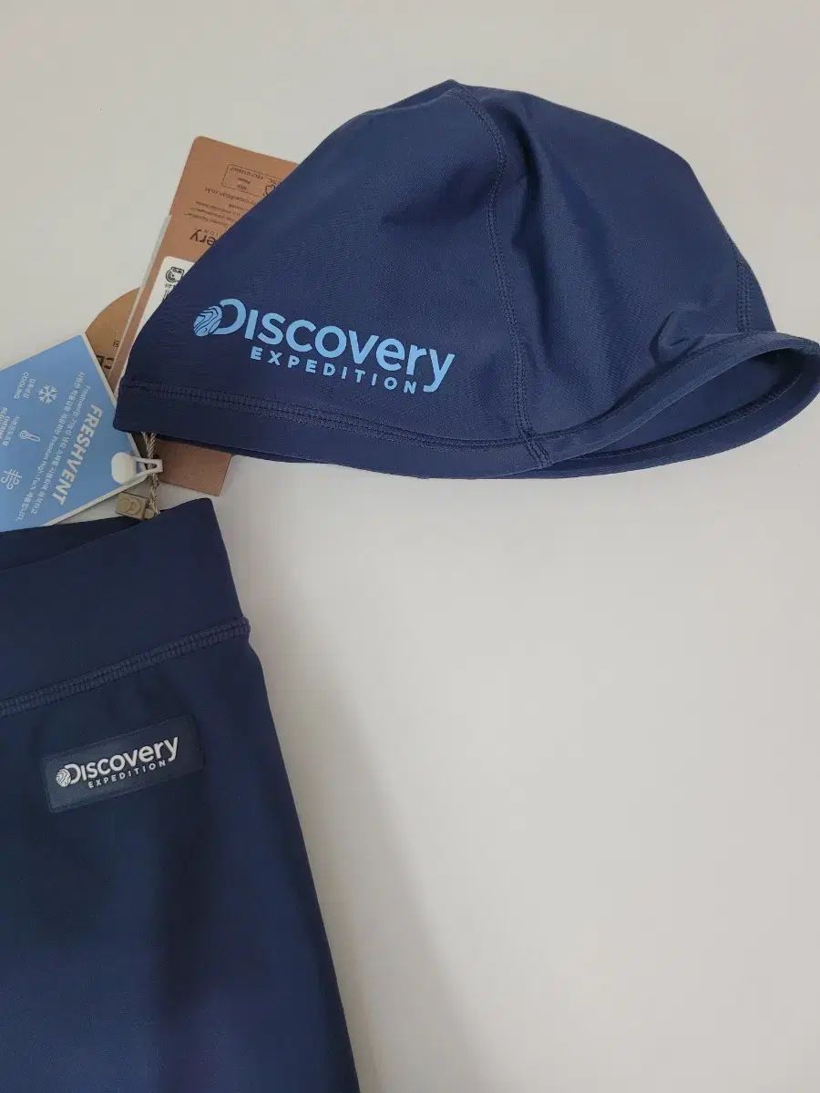 新品) DISCOVERY リー キッズ ラッシュガード ウォーターレギンス 130 160｜その他