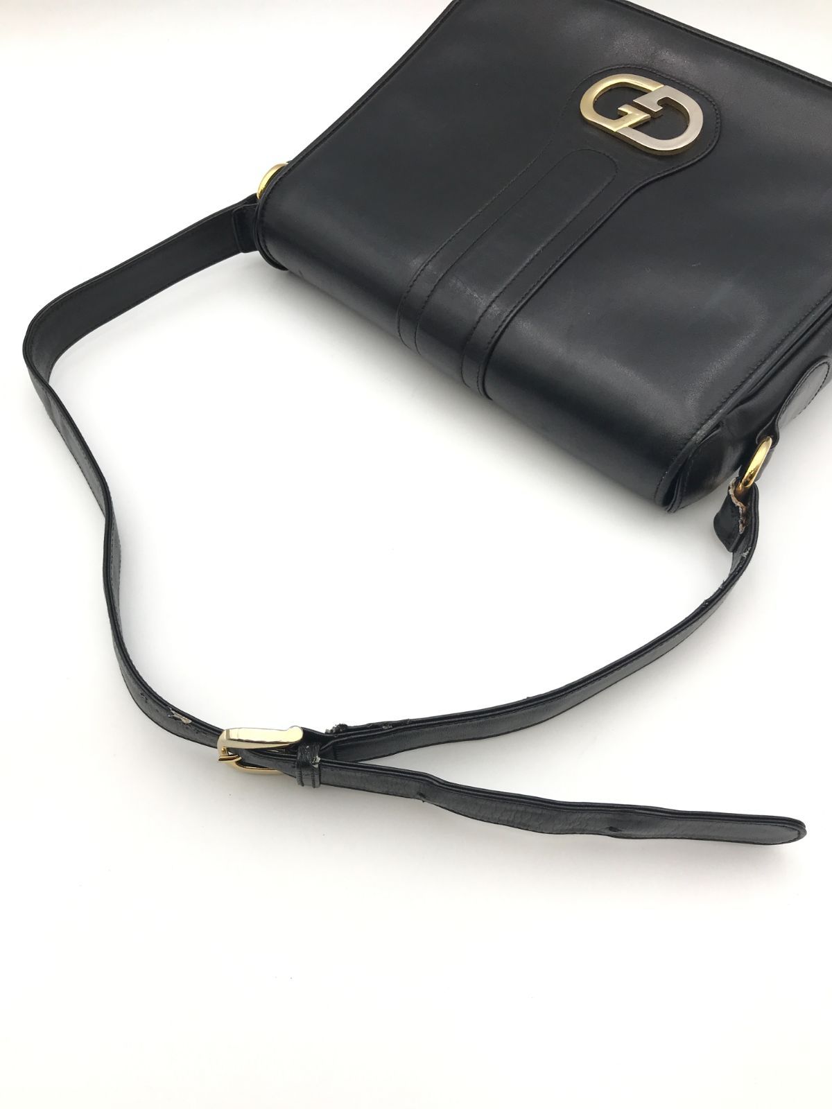 希少 GUCCI オールドグッチ ショルダーバッグ ワンショルダー フラップ 希少 GUCCI オールドグッチ ショルダーバッグ ワンショルダー フラップ