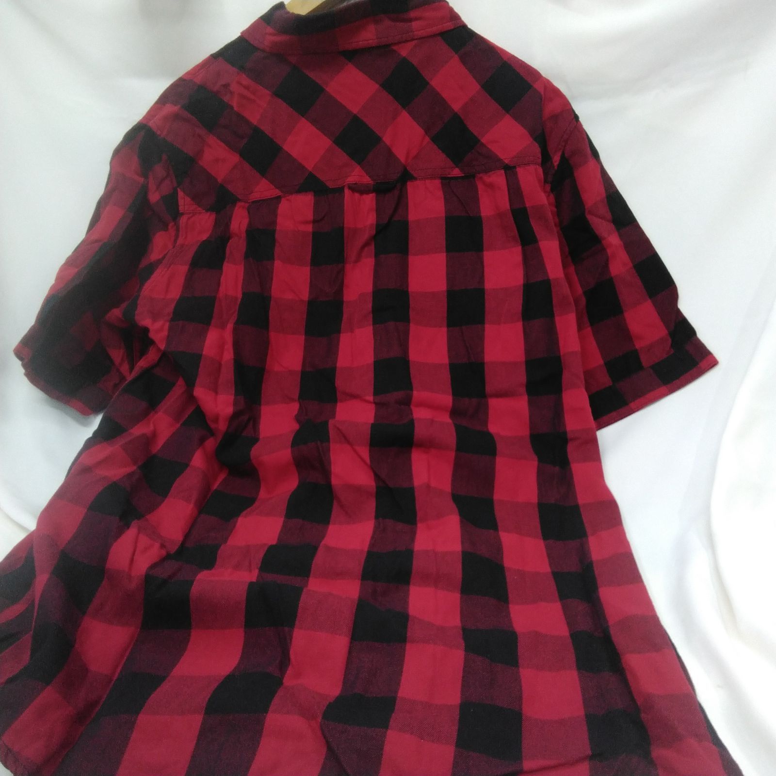赤と黒のチェック柄Tシャツ メンズXL(LL)サイズ 綿100% 佐藤正(株