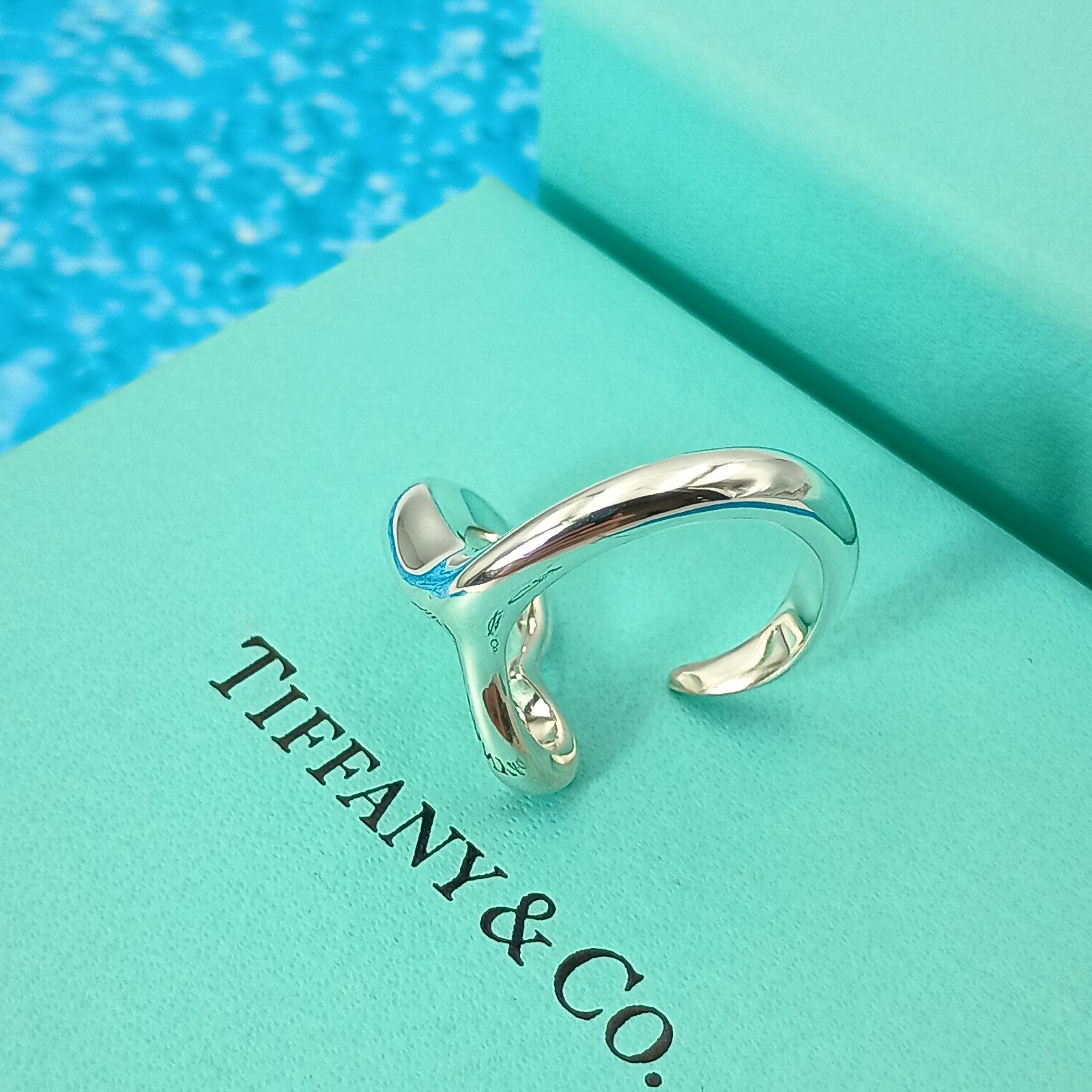 未使用に近い ティファニー リング オープンハート 12号 925 ケース TIFFANY&Co. ティファニー 12号 オープンハート リング 指輪