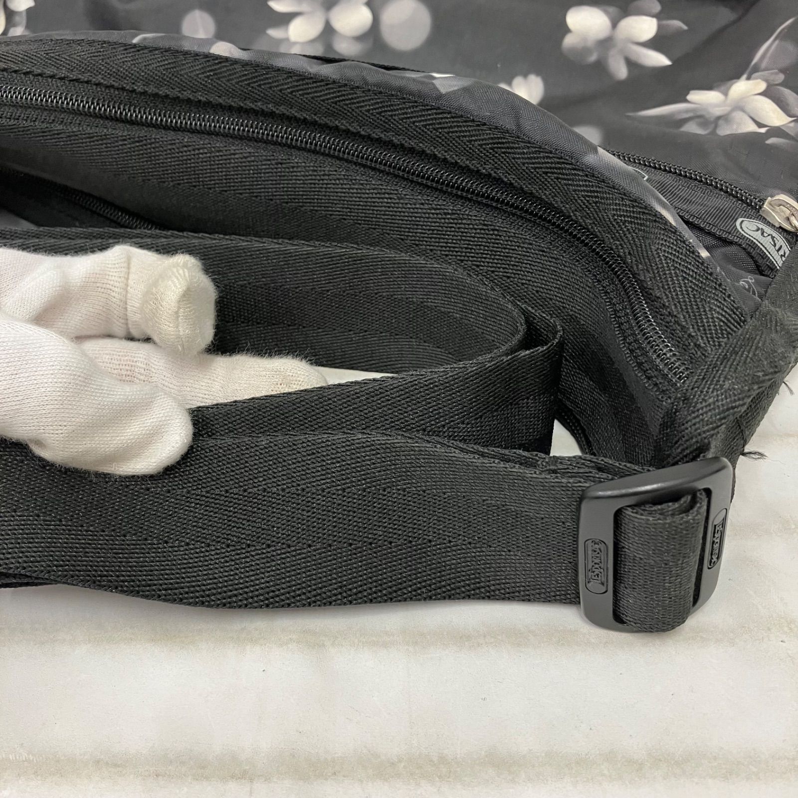 3946 LeSportsac レスポートサック デラックスエブリデイ ショルダー 