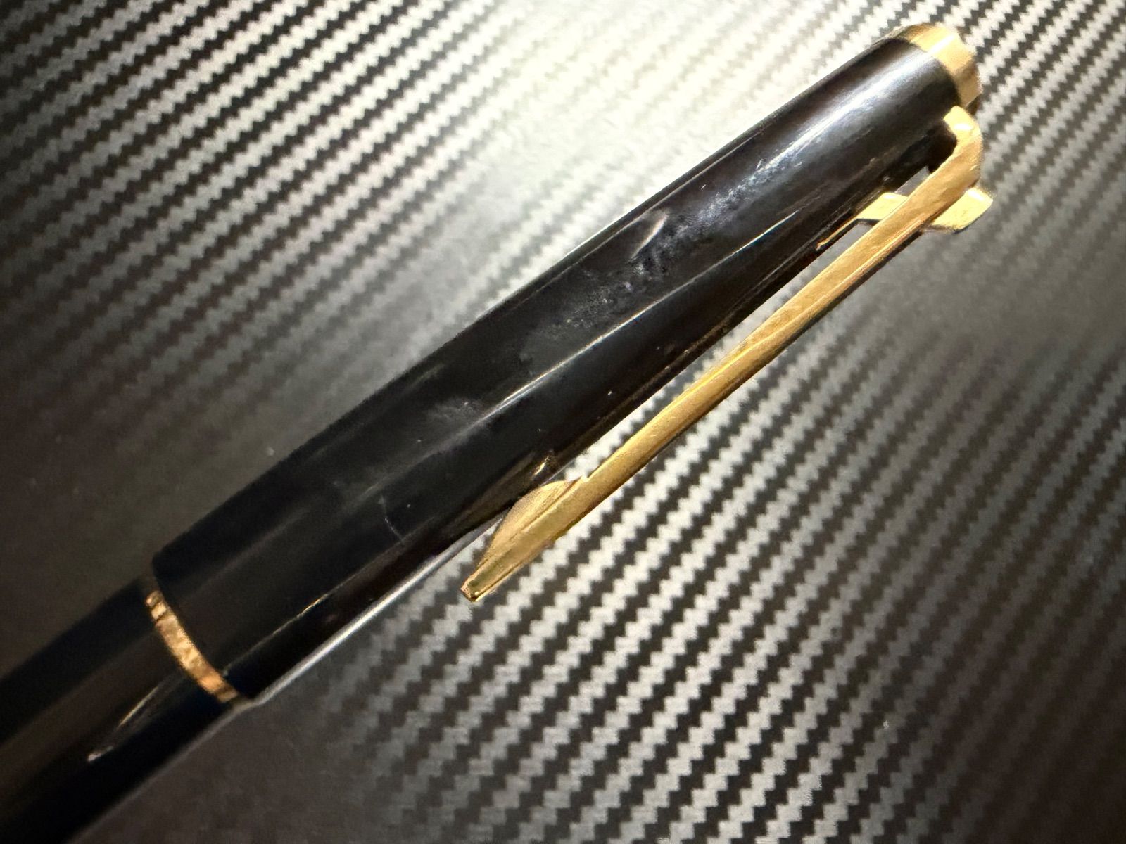 未使用に近い モンブラン No.380 ブラック ボールペン ハンマートリガー 美品 モンブラン No.380 ボールペン ブラック ハンマートリガー - メルカリ