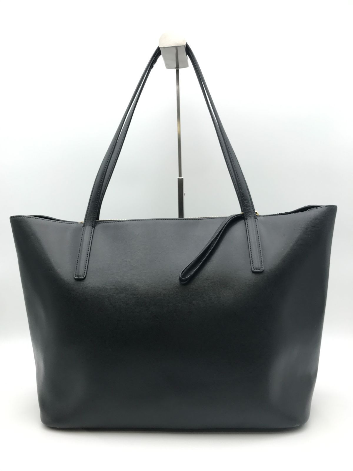 美品✨フェラガモ 2way ショルダーバッグ　牛革 レザーガンチーニ金具 A4 希少 Salvatore Ferragamo フェラガモ ショルダーバッグ ガンチーニ