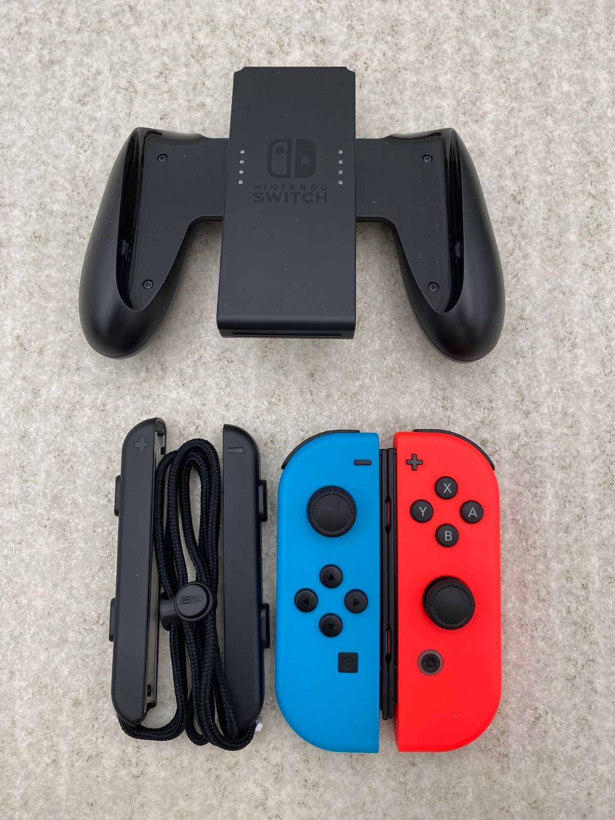 ◇Nintendo Switch Joy－Con（L） ネオンブルー／（R） ネオンレッド