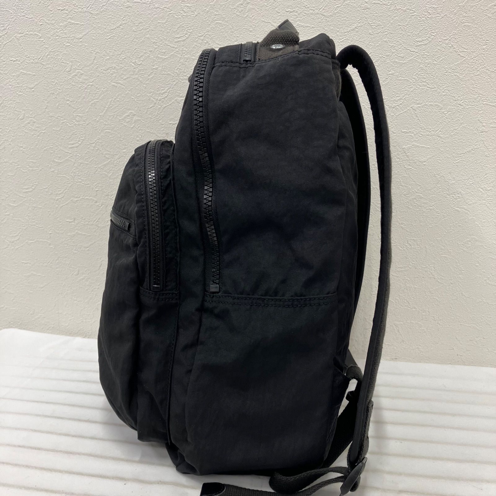 4065 KIPLING キプリング リュック バックパック ブラック系 黒 無地 