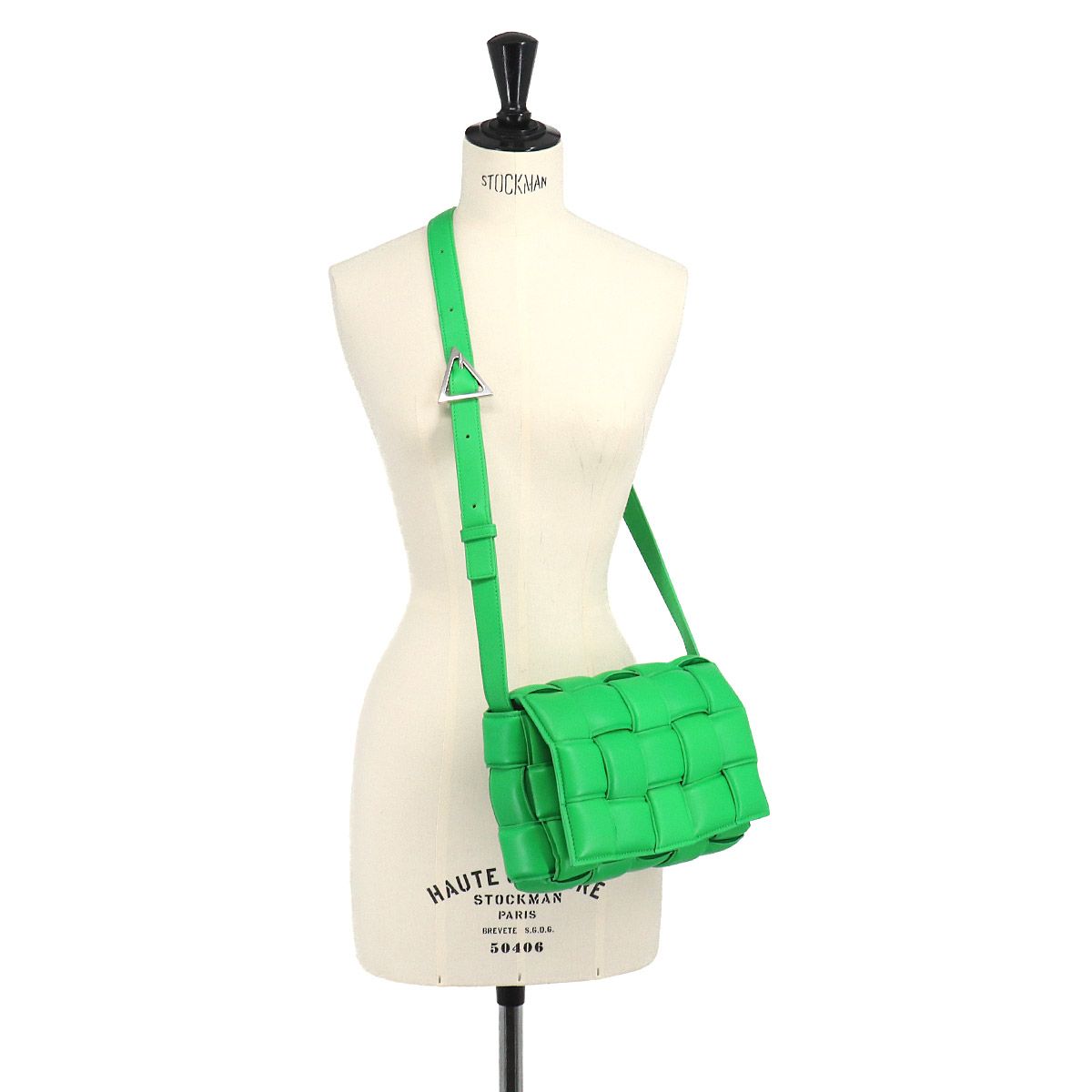 新品同様 ボッテガ ヴェネタ BOTTEGA VENETA イントレチャート 