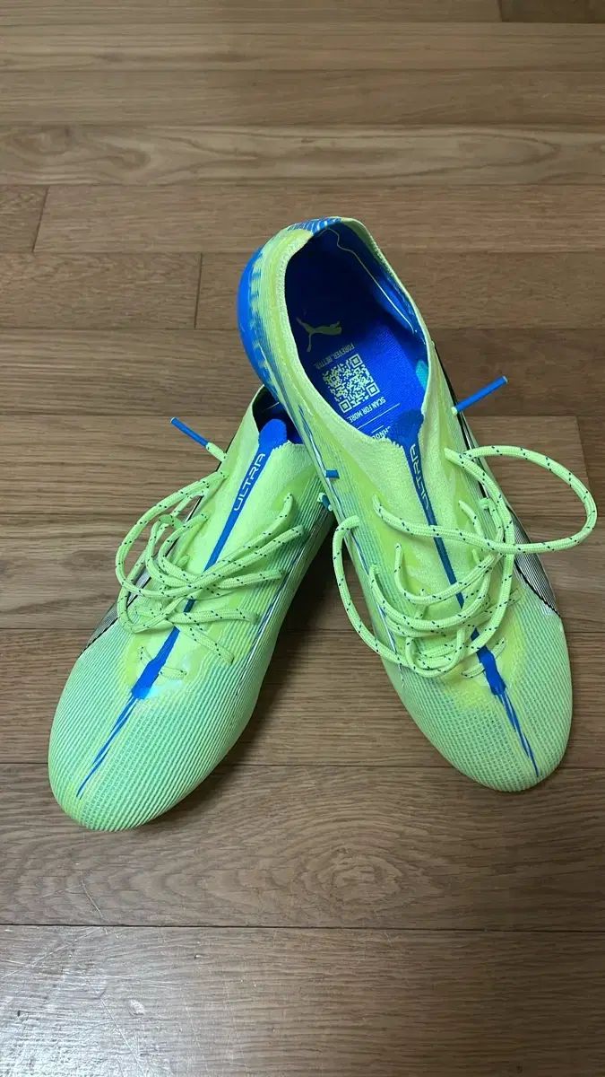 プーマ ウルトラ サッカーシューズ