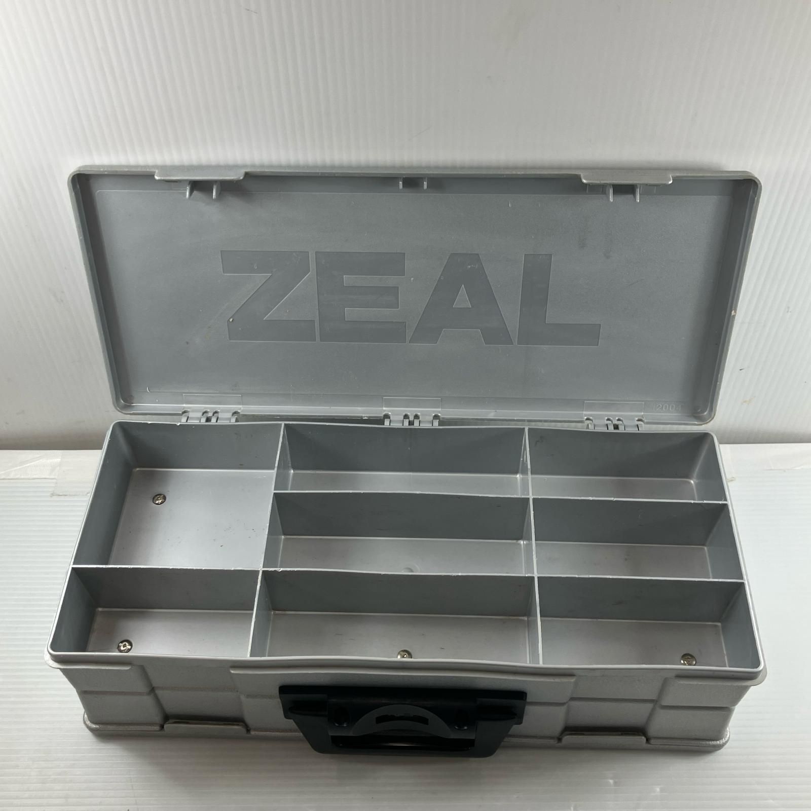 ZEAL ルアーケース アマゾンボックスⅡ リバーシブル シルバー - メルカリ