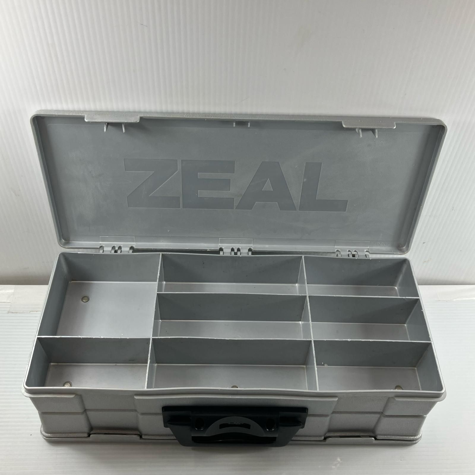 ZEAL ルアーケース アマゾンボックスⅡ リバーシブル シルバー - メルカリ