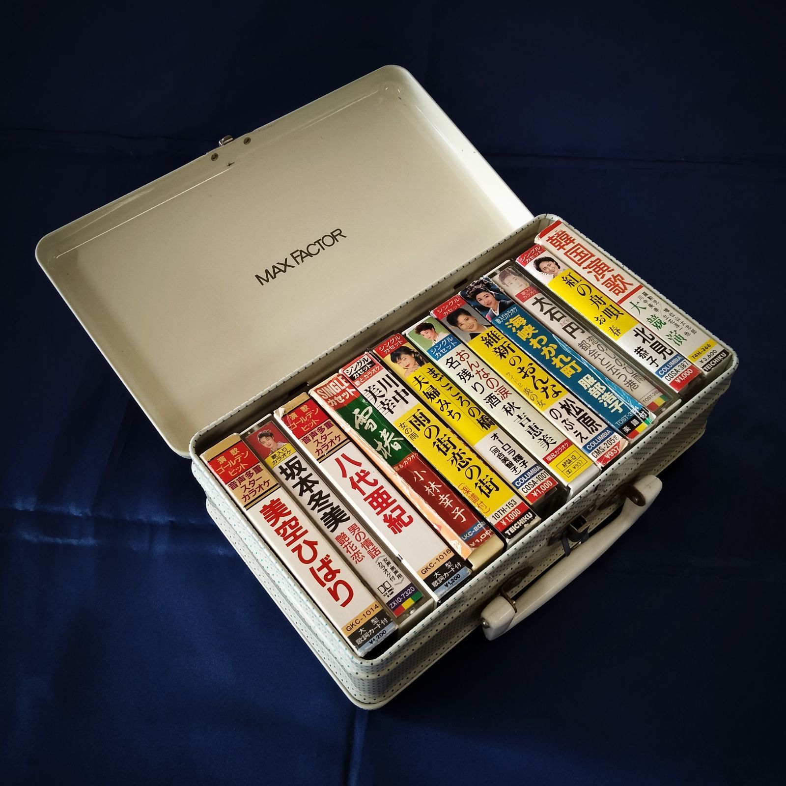 N-7215] 昭和歌謡 演歌 カセットテープ まとめ売り 12本セット - メルカリ