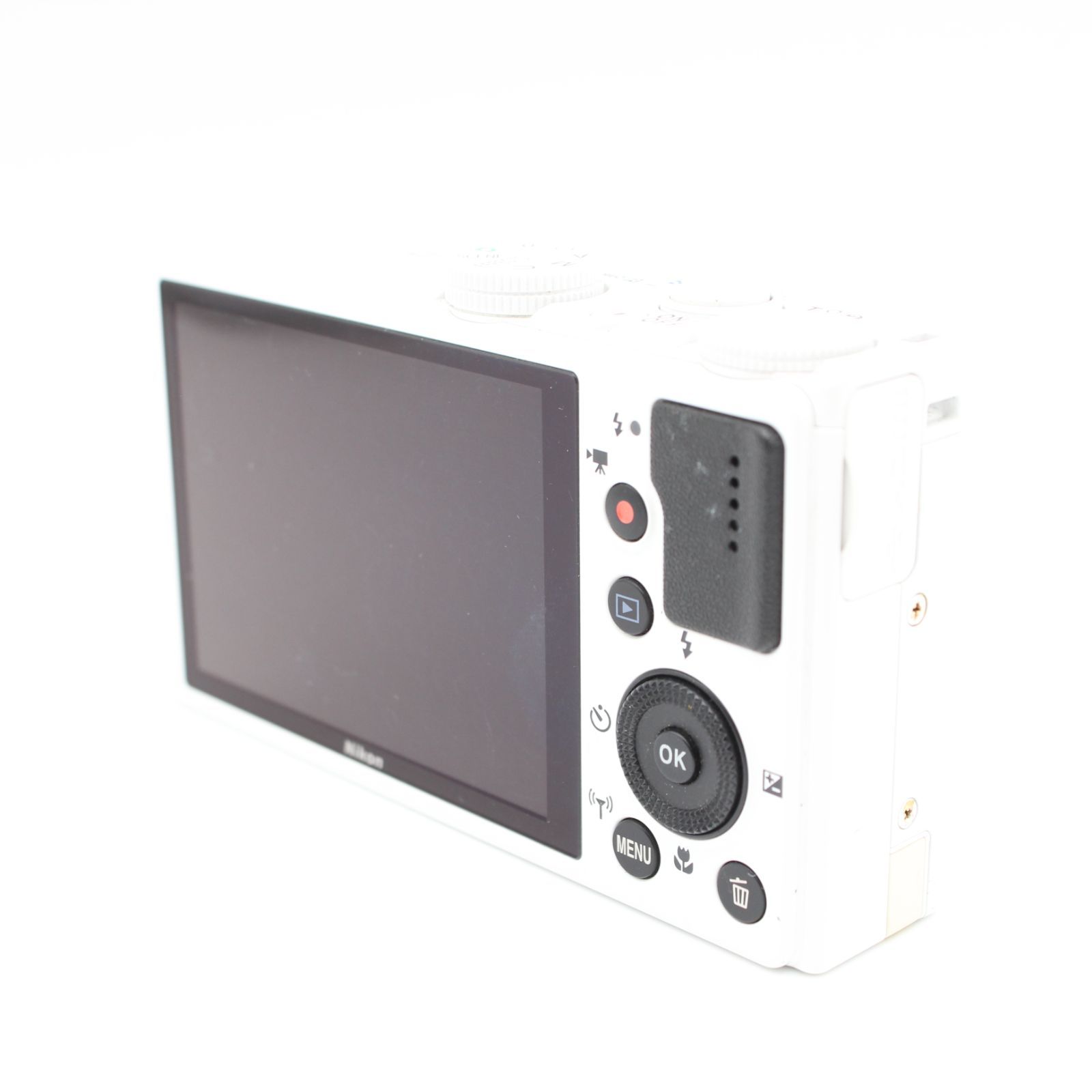 美品】Nikon ニコン コンパクトデジタルカメラ COOLPIX P340 ホワイト