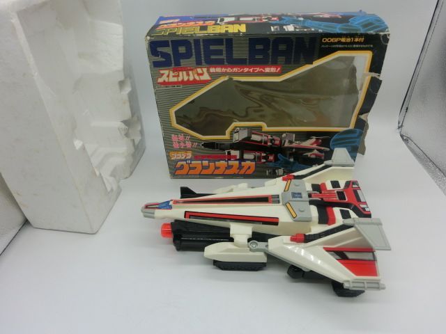 TAKA107-74】◇BANDAI バンダイ プラデラ 超時空戦闘母艦 『グラン