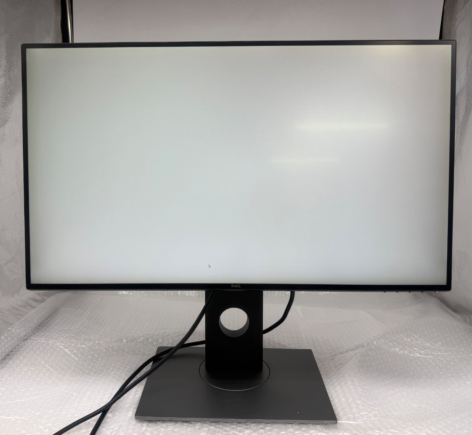 Dell U2718Q 4Kモニター 27インチ 中古 - メルカリ