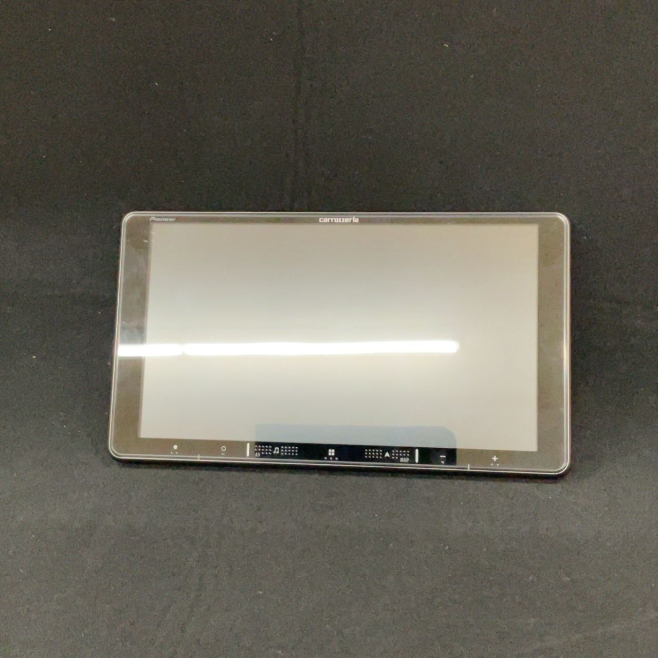 Pioneer carrozzeria 楽NAVI AVIC-RF721 9V型フローティングモデル